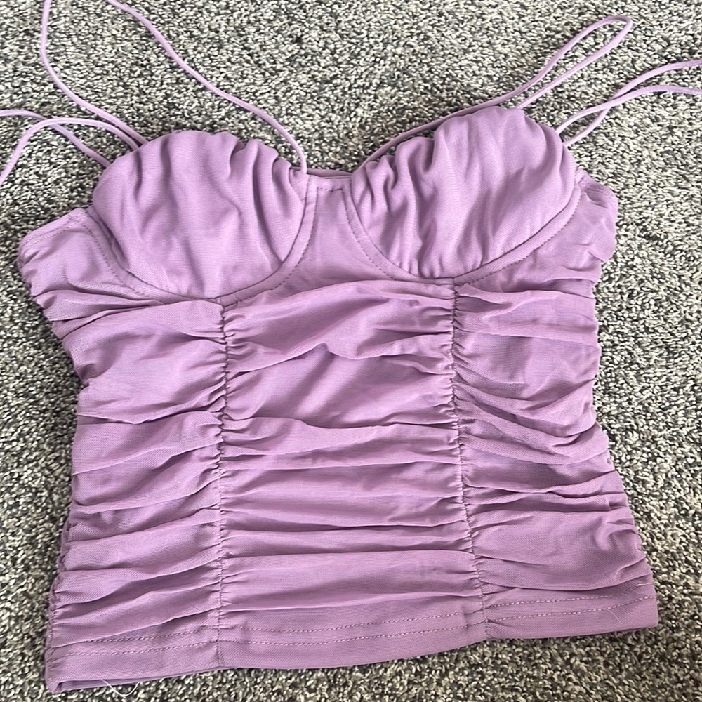 Purple tank top crop